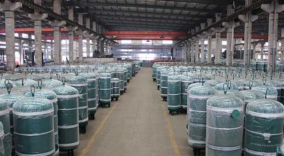 申容直供，只做性?xún)r(jià)比高儲(chǔ)氣罐！